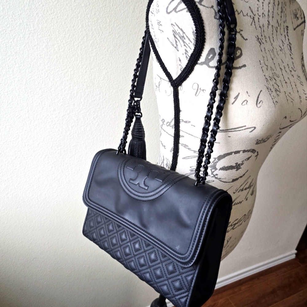 Tory Burch Fleming Convertible Shoulder Bag Black